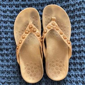 Vionic Flip Flops
